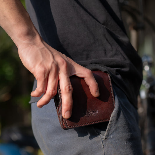 BG BI-FOLD LEATHER WALLET - BROWN