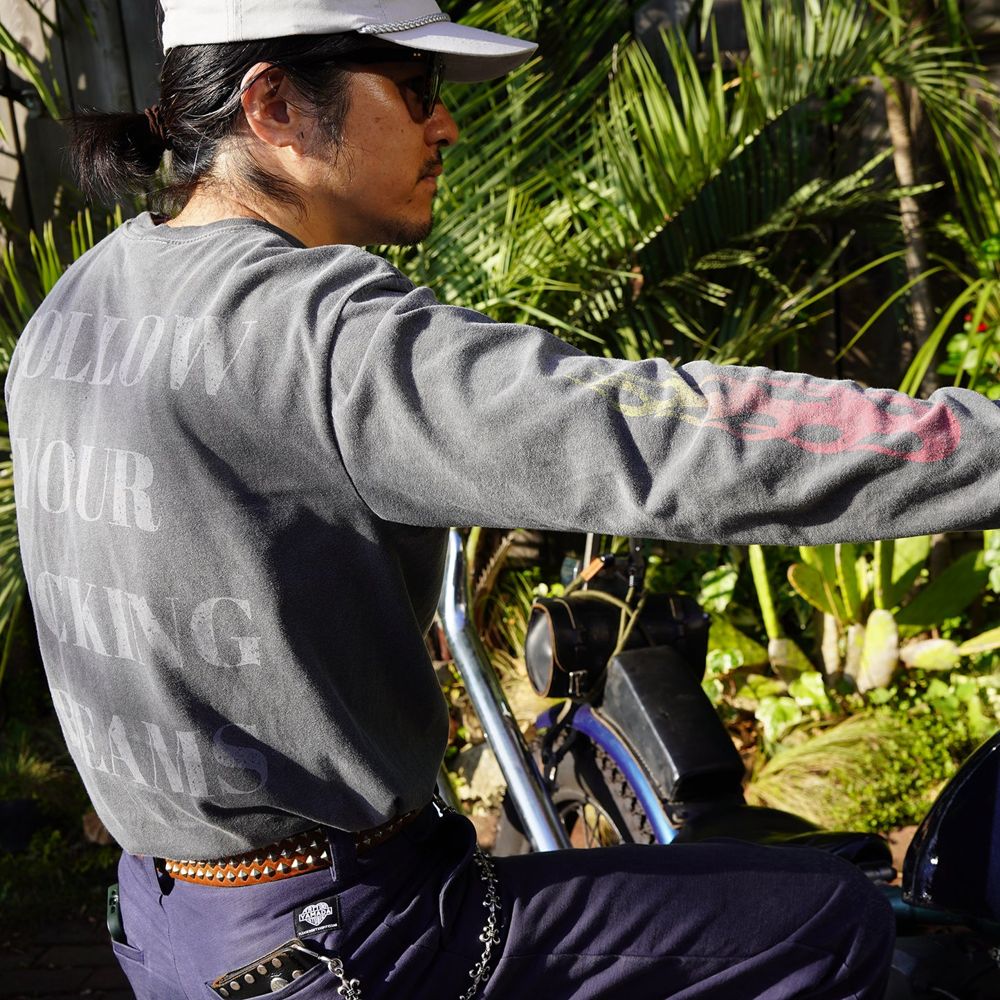 HOTEL x BG FLAMES L/S Tshirts - PEPPER