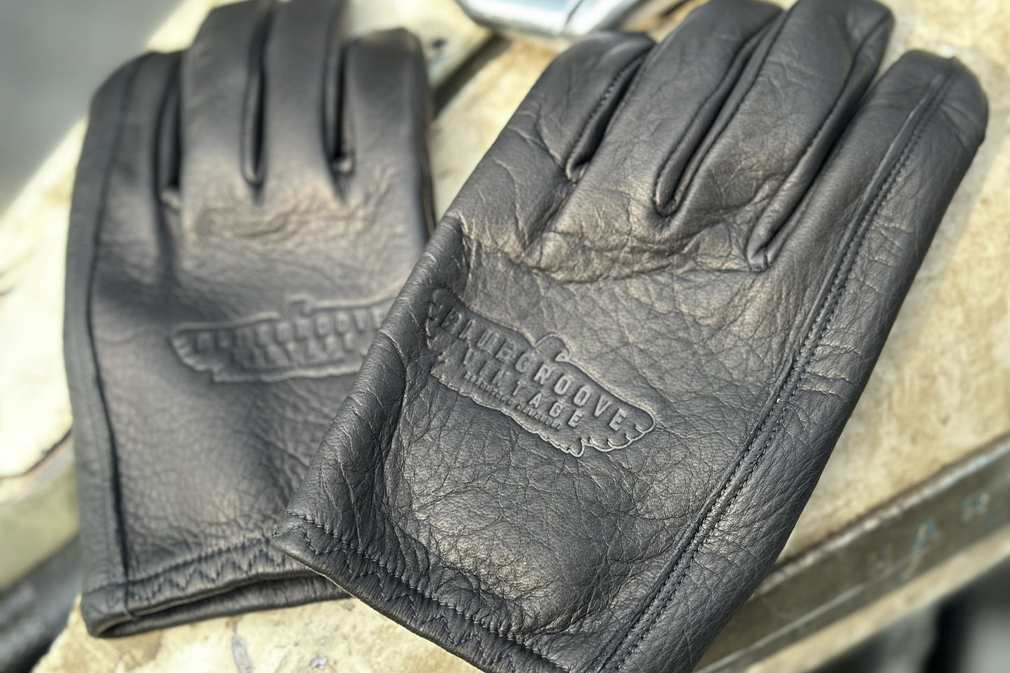 BG x LAMP GROVE - BLACK