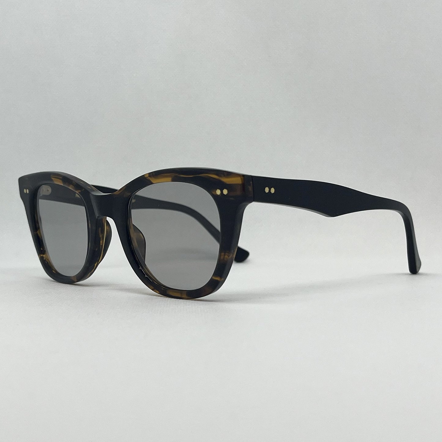 BG x NATIVE SONS EYEWEAR "MOJAVE" GASOLINE Frame x LIGHT GRAY Lens