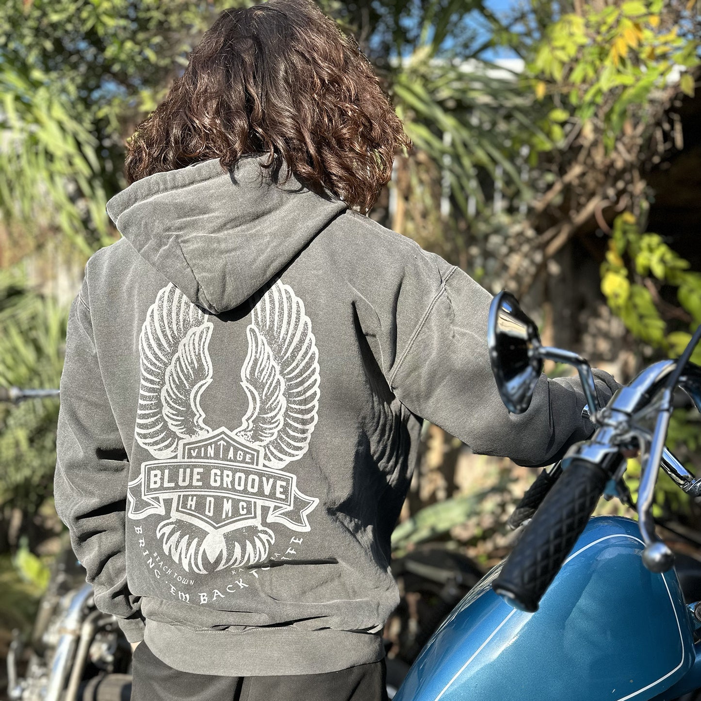 "BRING 'EM BACK TO LIFE" PULL-OVER HOODIE - PEPPER