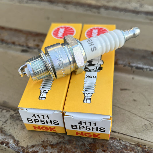 NGKスパークプラグ - BP5HS 【4111】