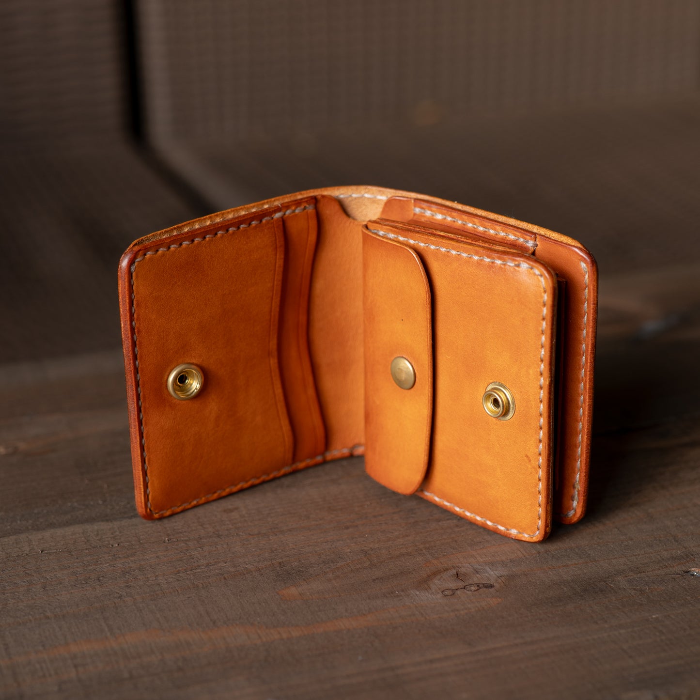 BG Bi-Fold LEATHER WALLET - CAMEL