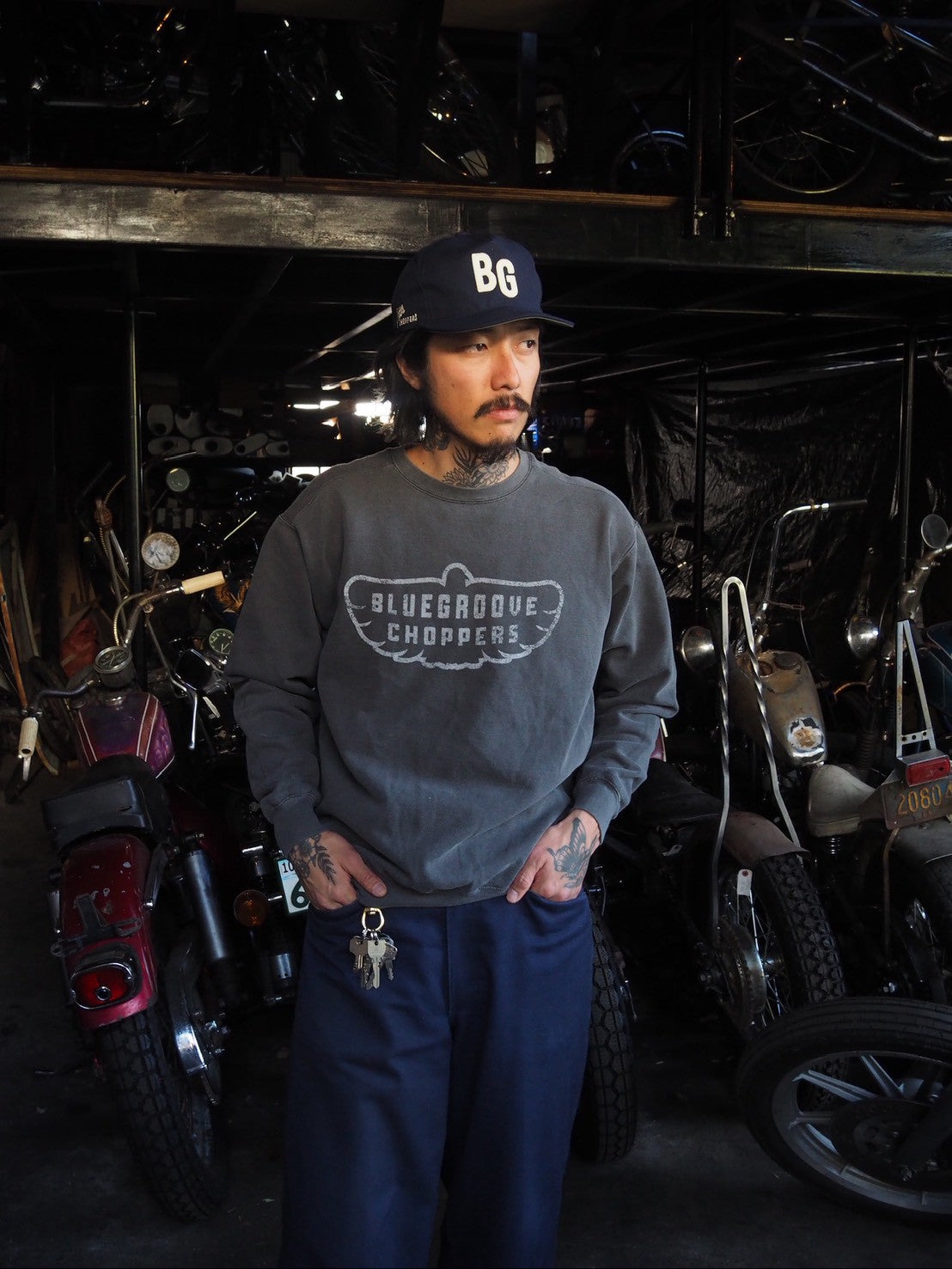 "BG CHOPPERS 2025" CREWNECK SWEATSHIRTS - PEPPER