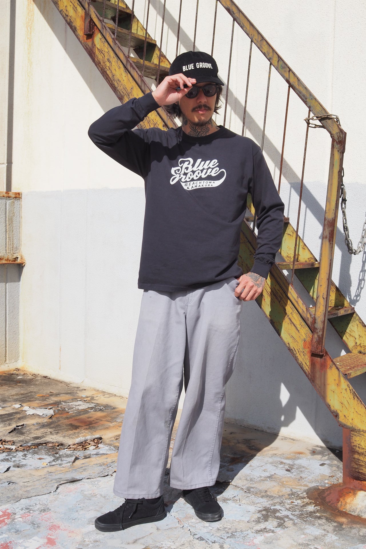 "LOCAL" L/S Tshirts  - BLACK x WHITE