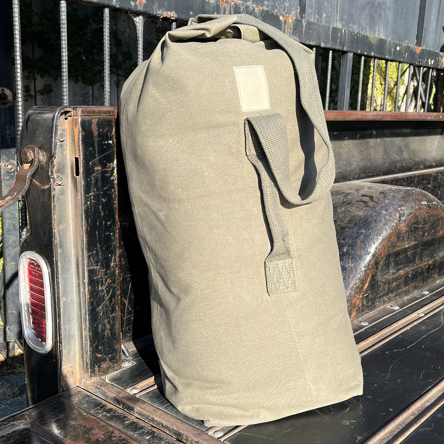 Vintage army outlet duffle bag